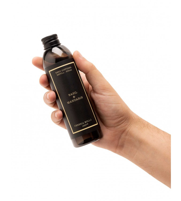 CERERIA MOLLA namų kvapo papildymas „Basil & Mandarin“ 200 ml.